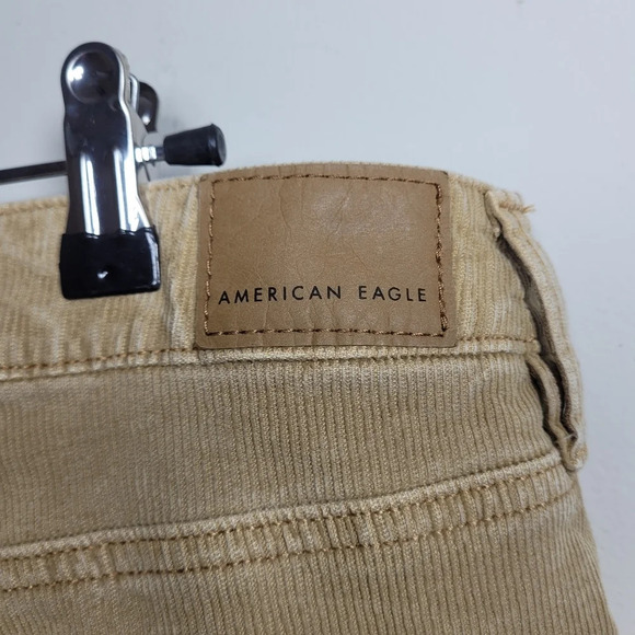 American Eagle Stretch Mom Straight Jean Corduroy Pants sz 18 - Picture 3 of 10